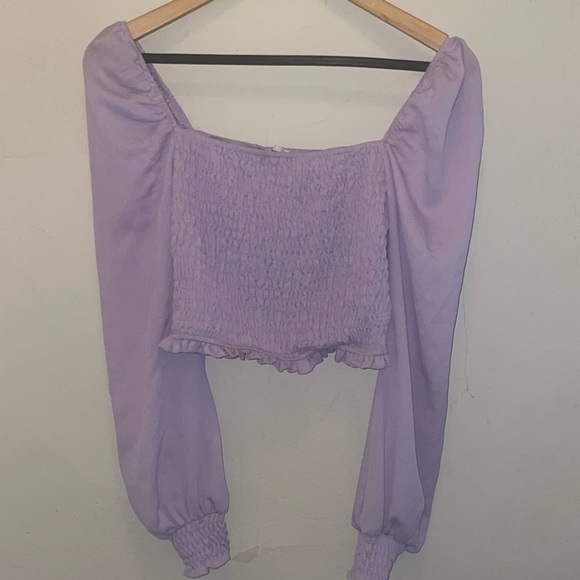 SUPERDOWN REVOLVE TANYA SMOCKED PURPLE CROPPED TOP NEW XS NWOT - Picture 4 of 4